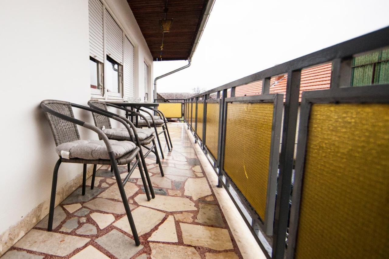 Apartman Kuca 150 Mala Subotica Luaran gambar
