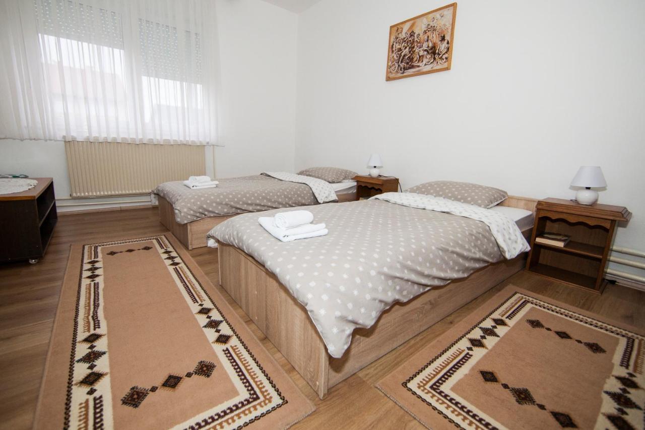 Apartman Kuca 150 Mala Subotica Luaran gambar